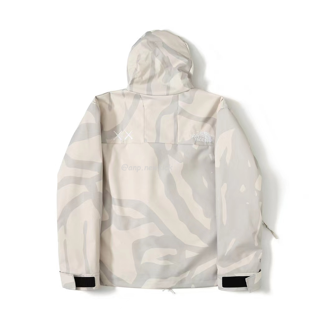 The North Face Xx Kaws Jacket (6) - newkick.app